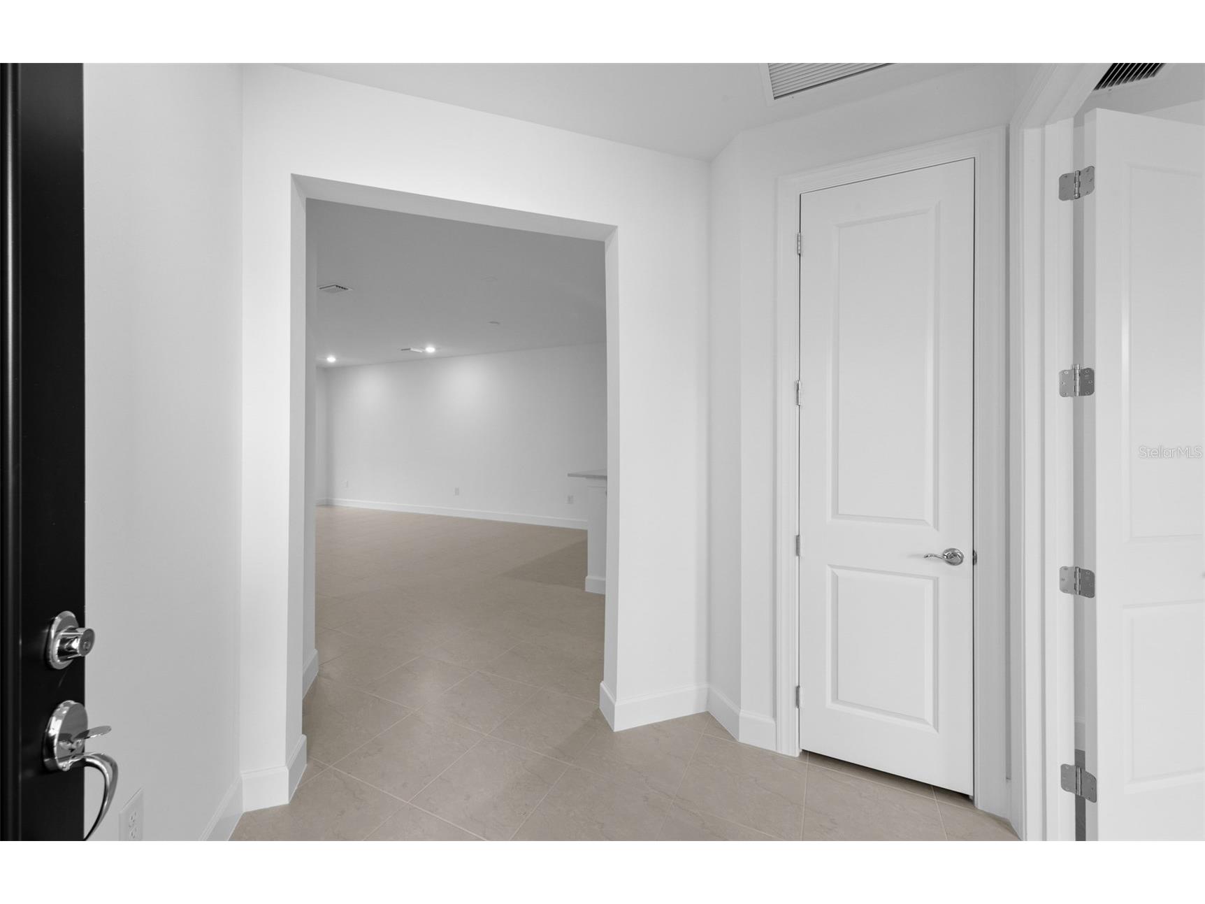 18825 Indian Rock Place Lakewood Ranch FL 34211 TB8465796 image5