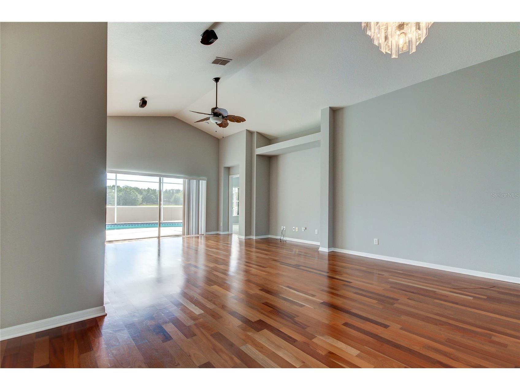 18829 Maisons Drive Lutz FL 33558 TB8513818 image17