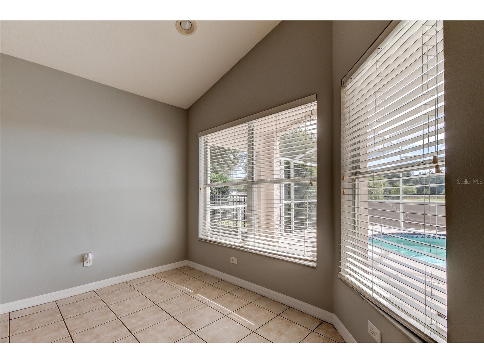 18829 Maisons Drive Lutz FL 33558 TB8513818 image24