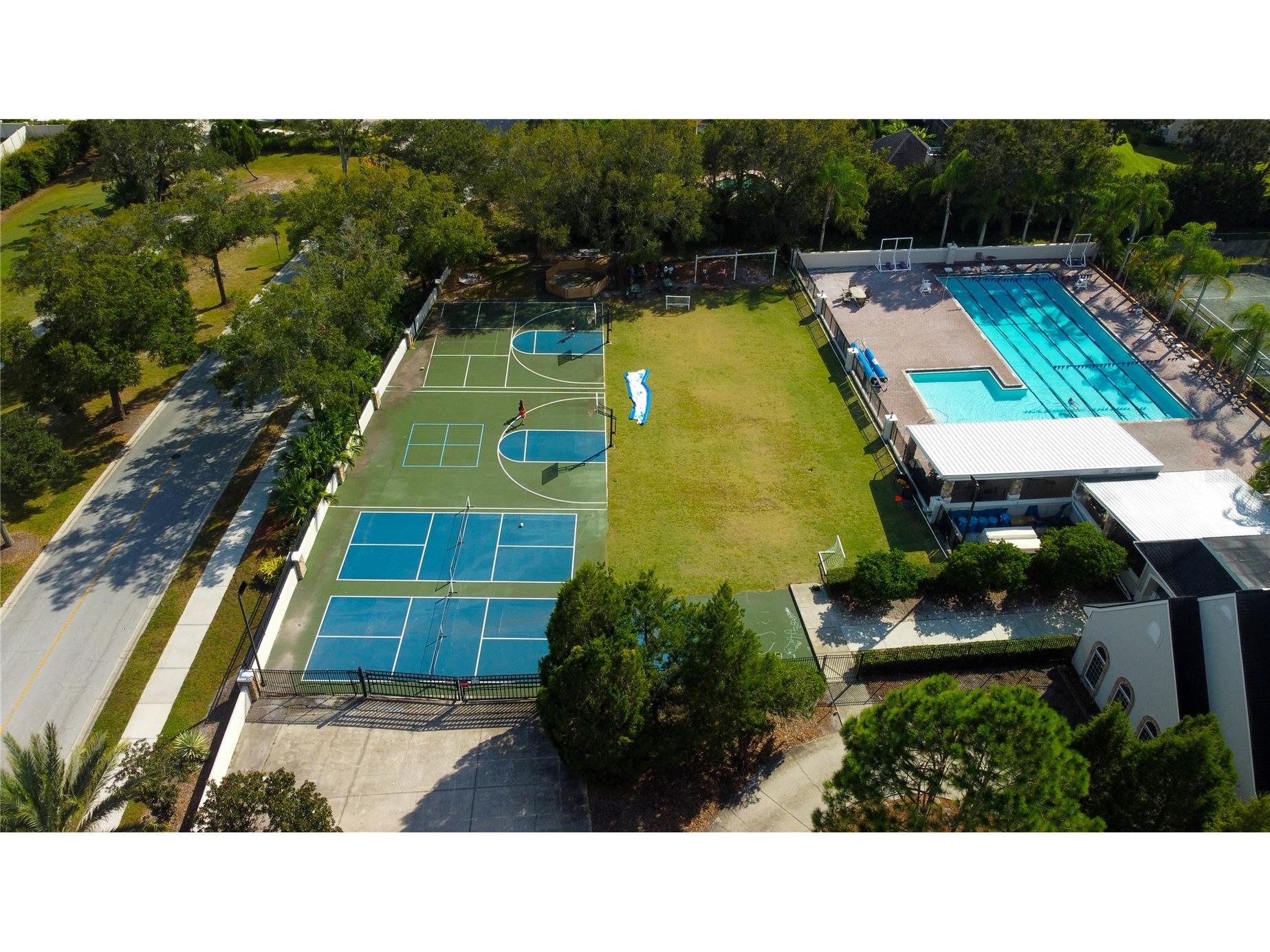 18829 Maisons Drive Lutz FL 33558 TB8513818 image56