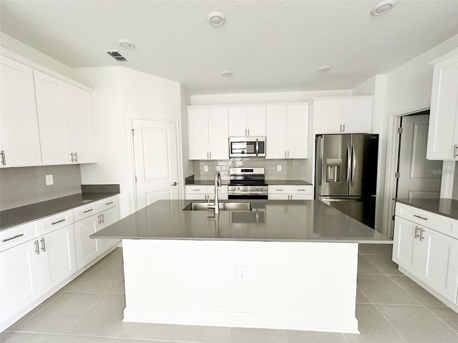 1883 Blissful Drive Kissimmee FL 34744 S5149936 image4