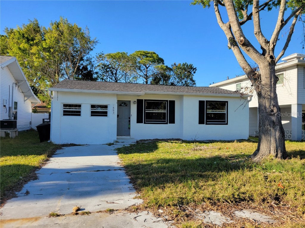 1883 Michigan Ave Ne Saint Petersburg FL 33703 TB8365382 image1