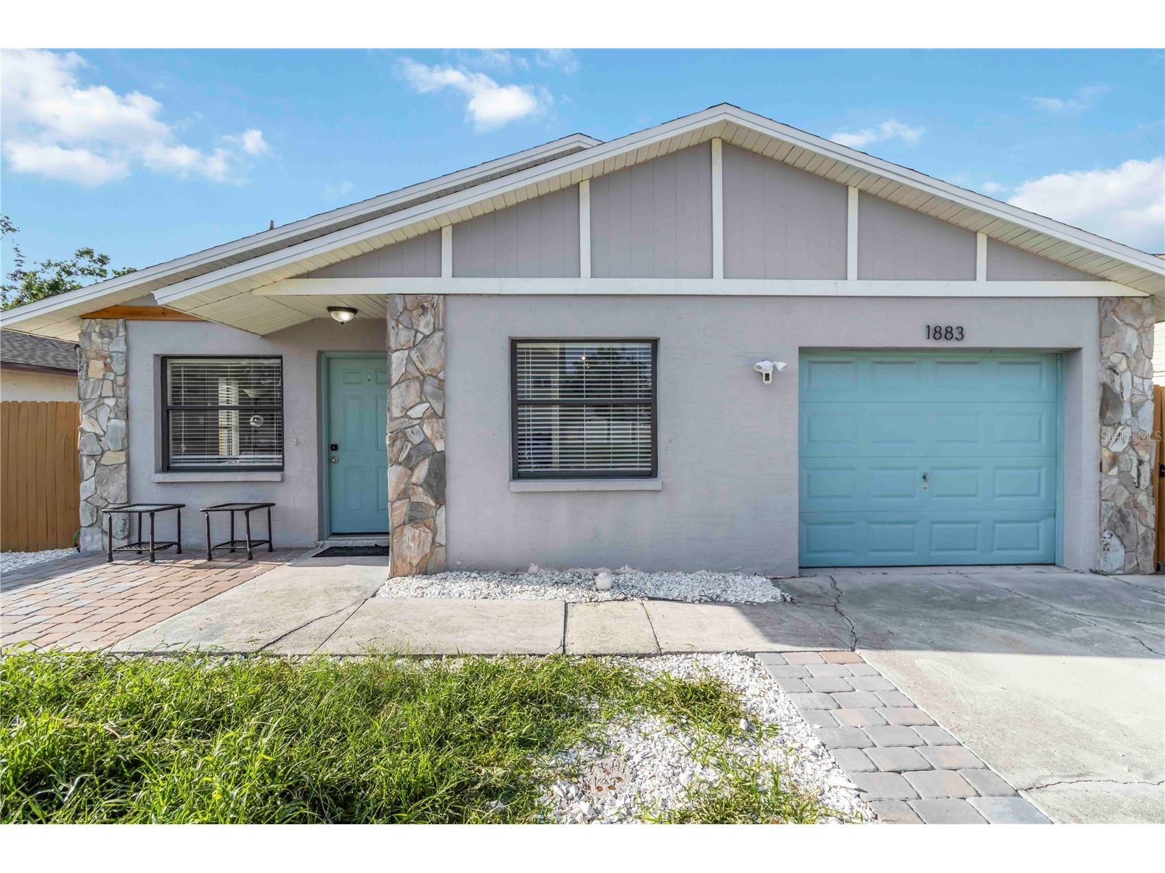1883 Mova Street Sarasota FL 34231 TB8509434 image1
