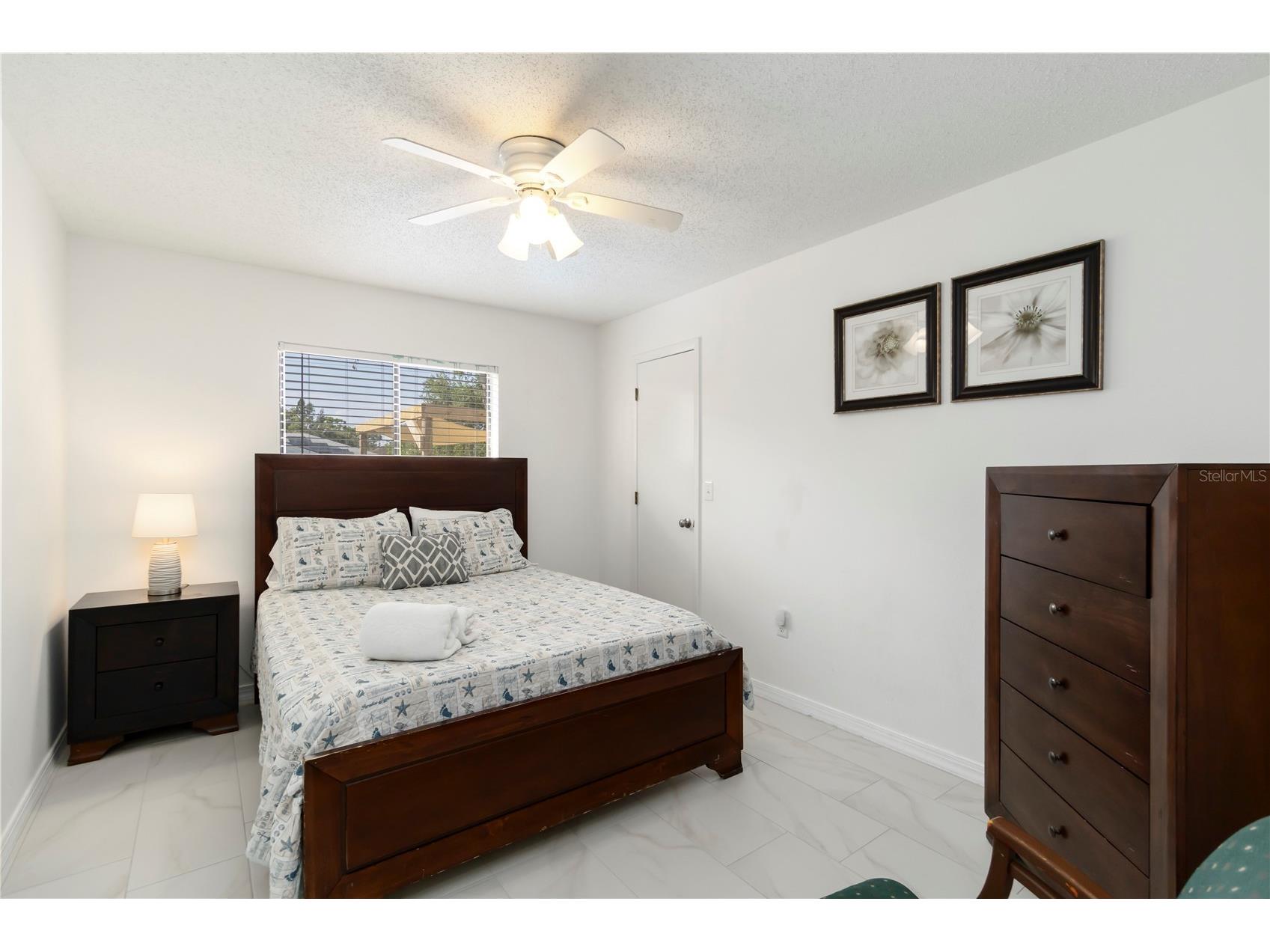 1883 Mova Street Sarasota FL 34231 TB8509434 image12