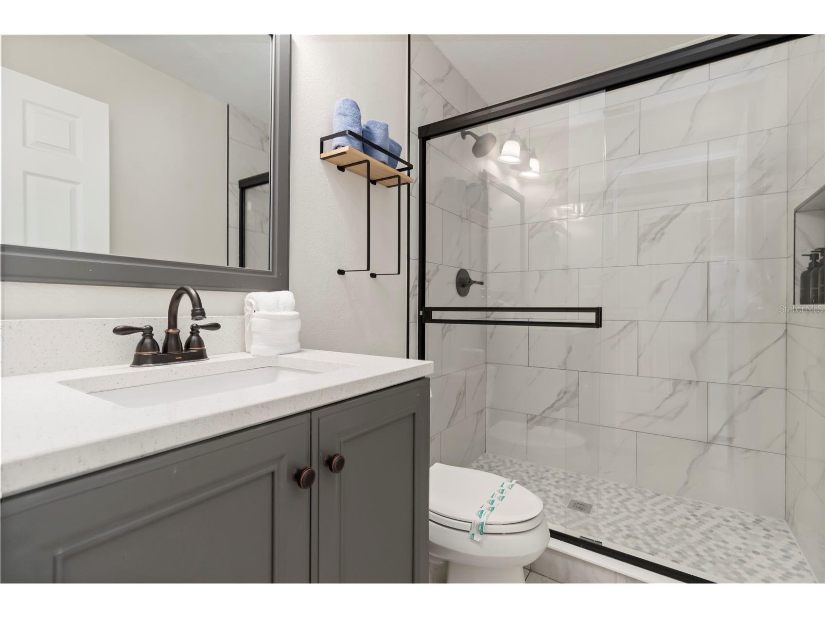 1883 Mova Street Sarasota FL 34231 TB8509434 image13