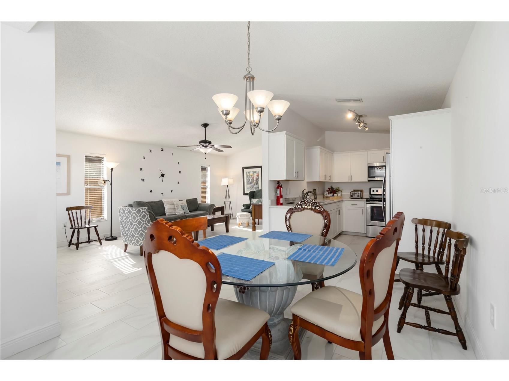 1883 Mova Street Sarasota FL 34231 TB8509434 image5