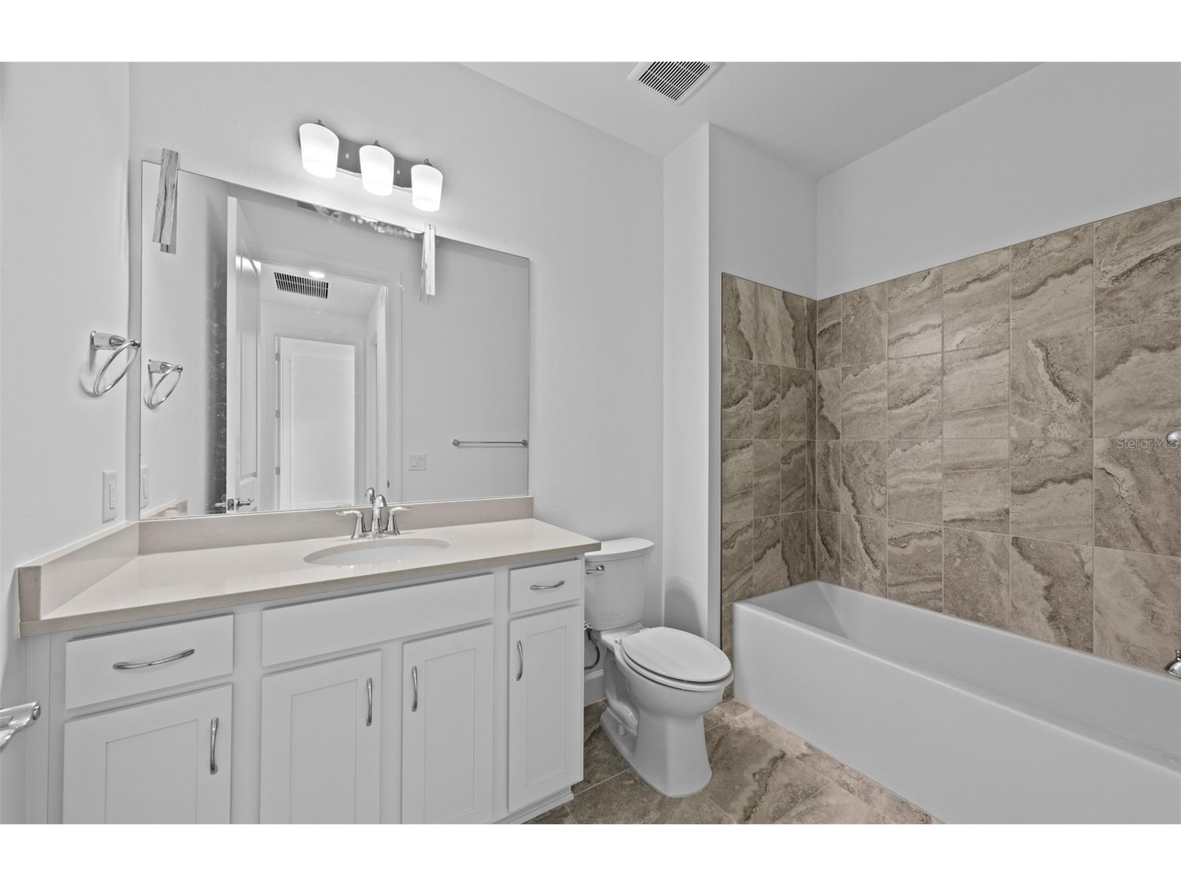 18833 Indian Rock Place Lakewood Ranch FL 34211 TB8474909 image8