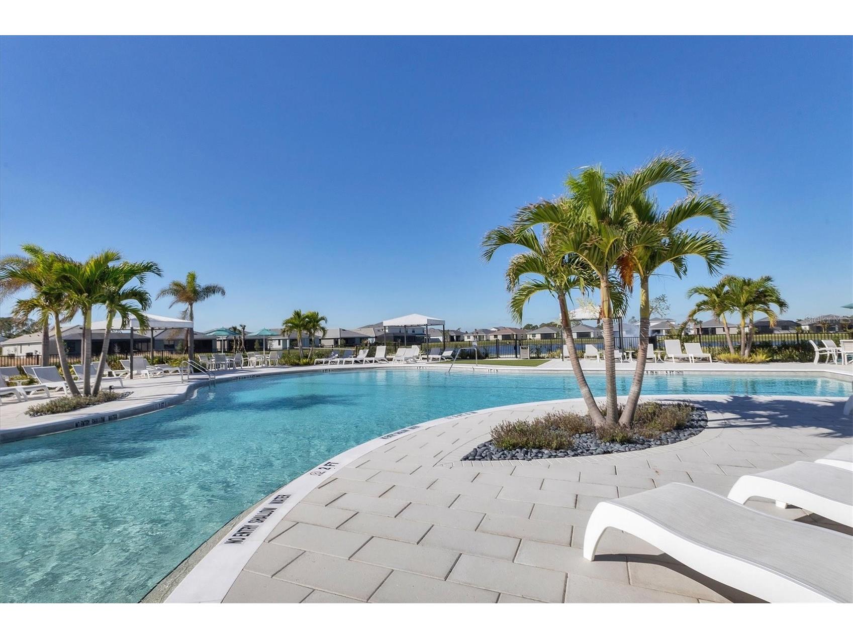 18839 Dayspring Place Venice FL 34293 A4697668 image59