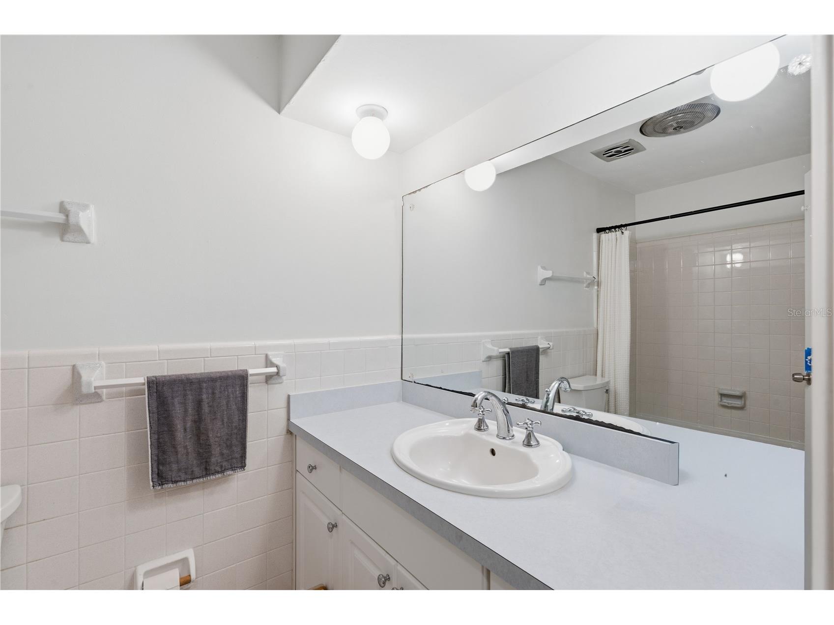 1884 Oakdale Lane N Clearwater FL 33764 TB8491013 image24