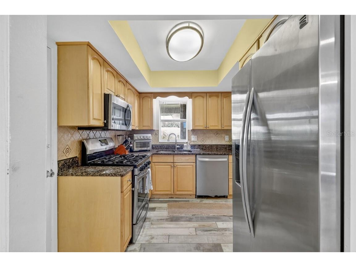 1884 Southpointe Drive Sarasota FL 34231 A4667255 image19