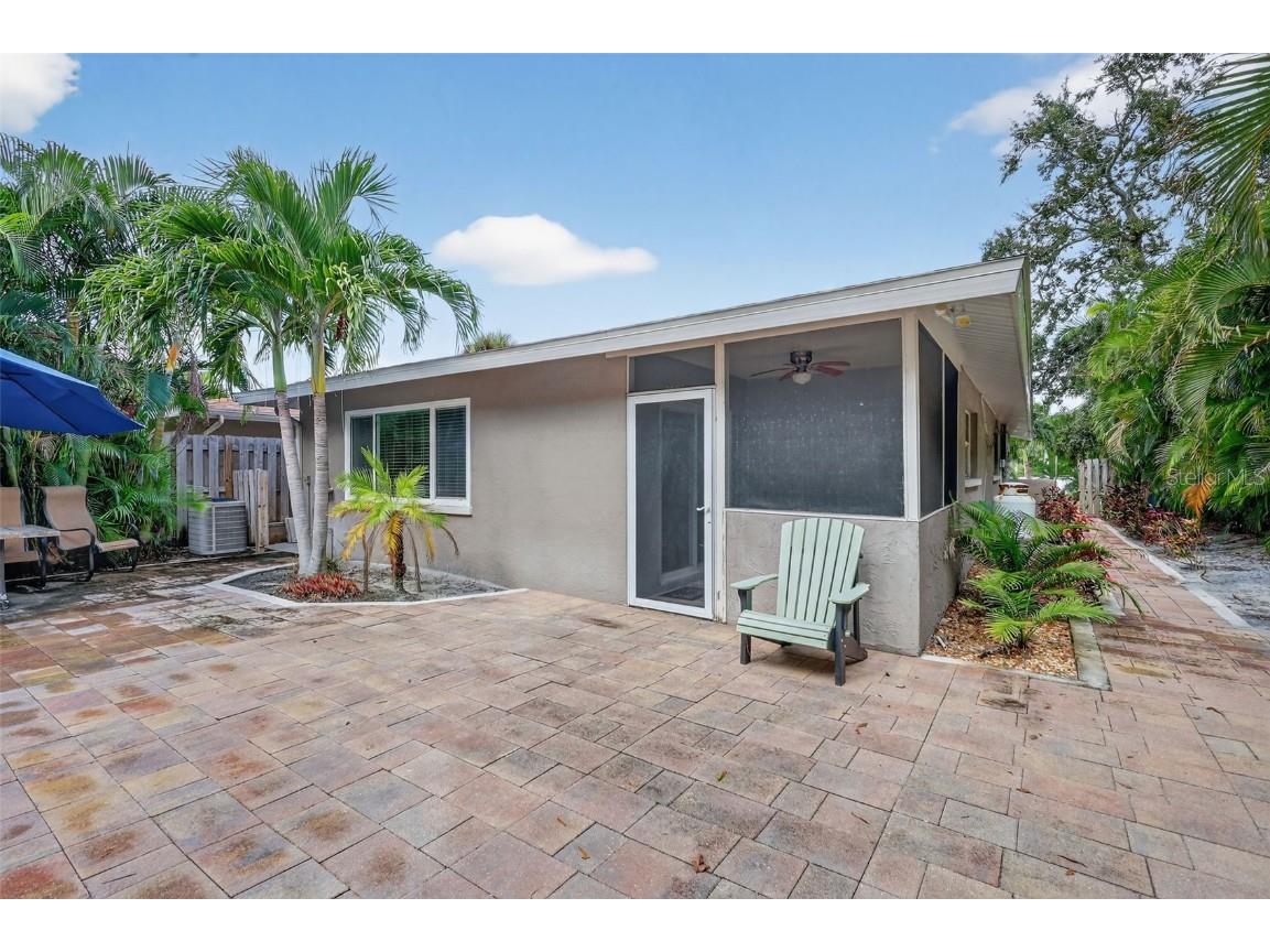 1884 Southpointe Drive Sarasota FL 34231 A4667255 image42