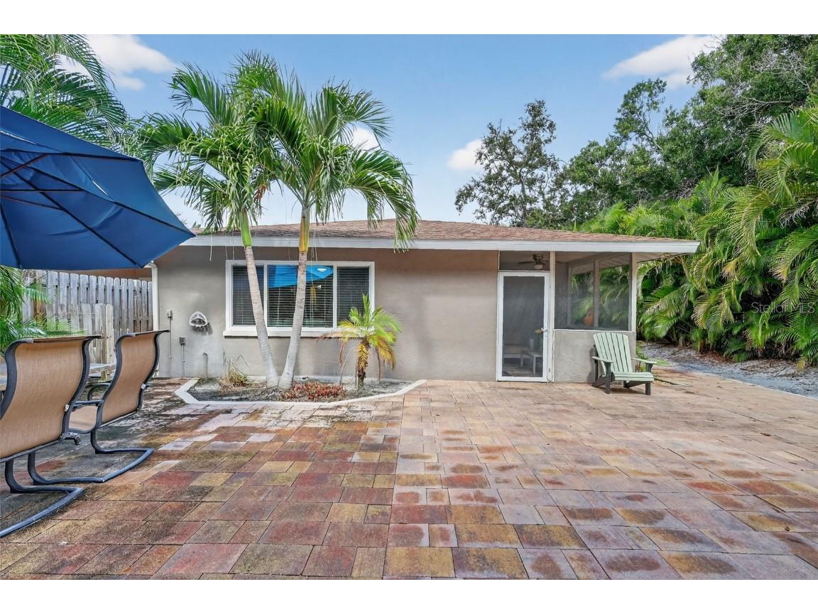 1884 Southpointe Drive Sarasota FL 34231 A4667255 image43