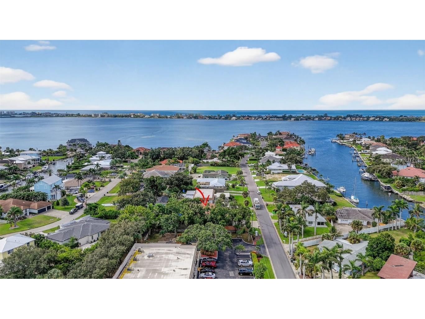 1884 Southpointe Drive Sarasota FL 34231 A4667255 image81