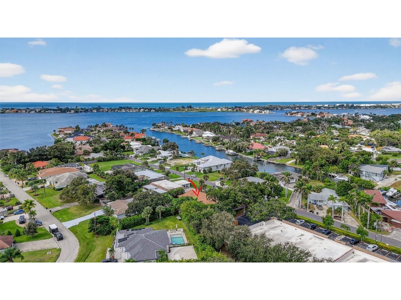 1884 Southpointe Drive Sarasota FL 34231 A4667255 image82