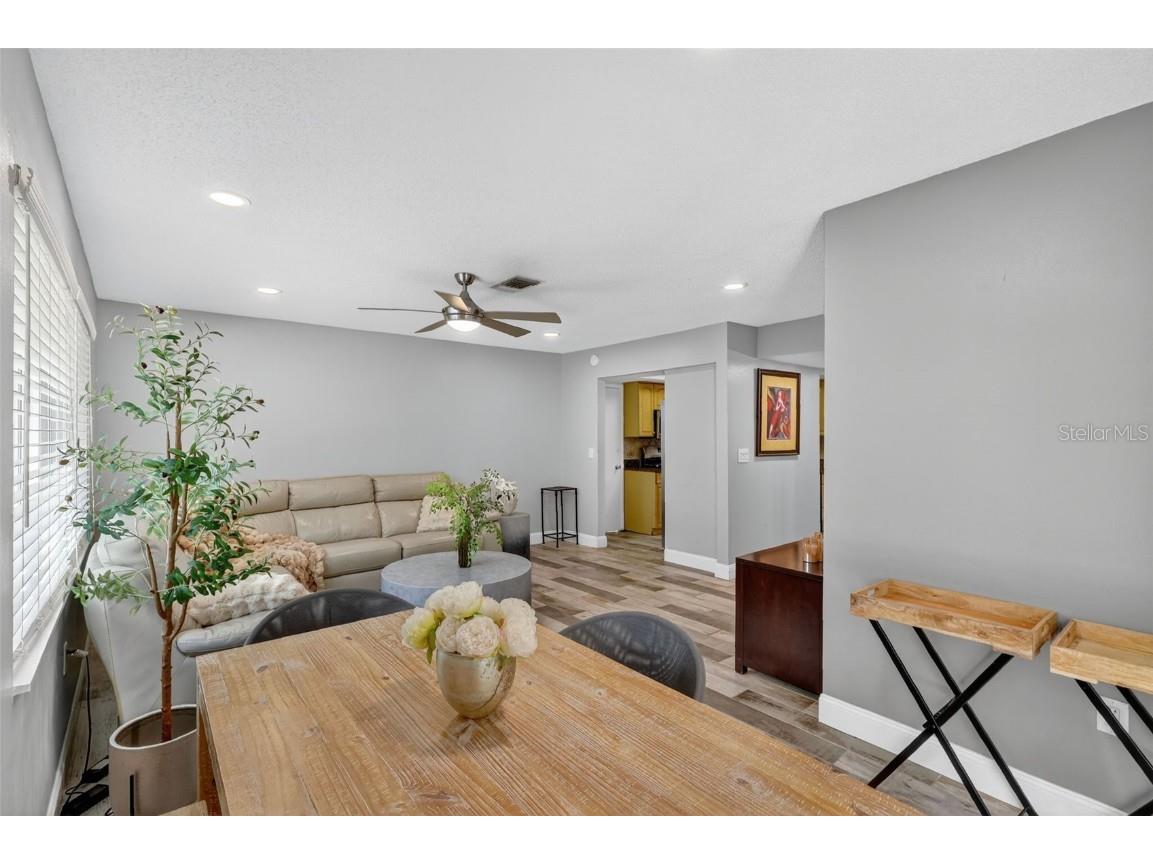 1884 Southpointe Drive Sarasota FL 34231 A4667273 image15