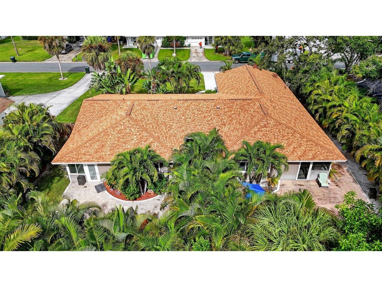 1884 Southpointe Drive Sarasota FL 34231 A4689980 image68