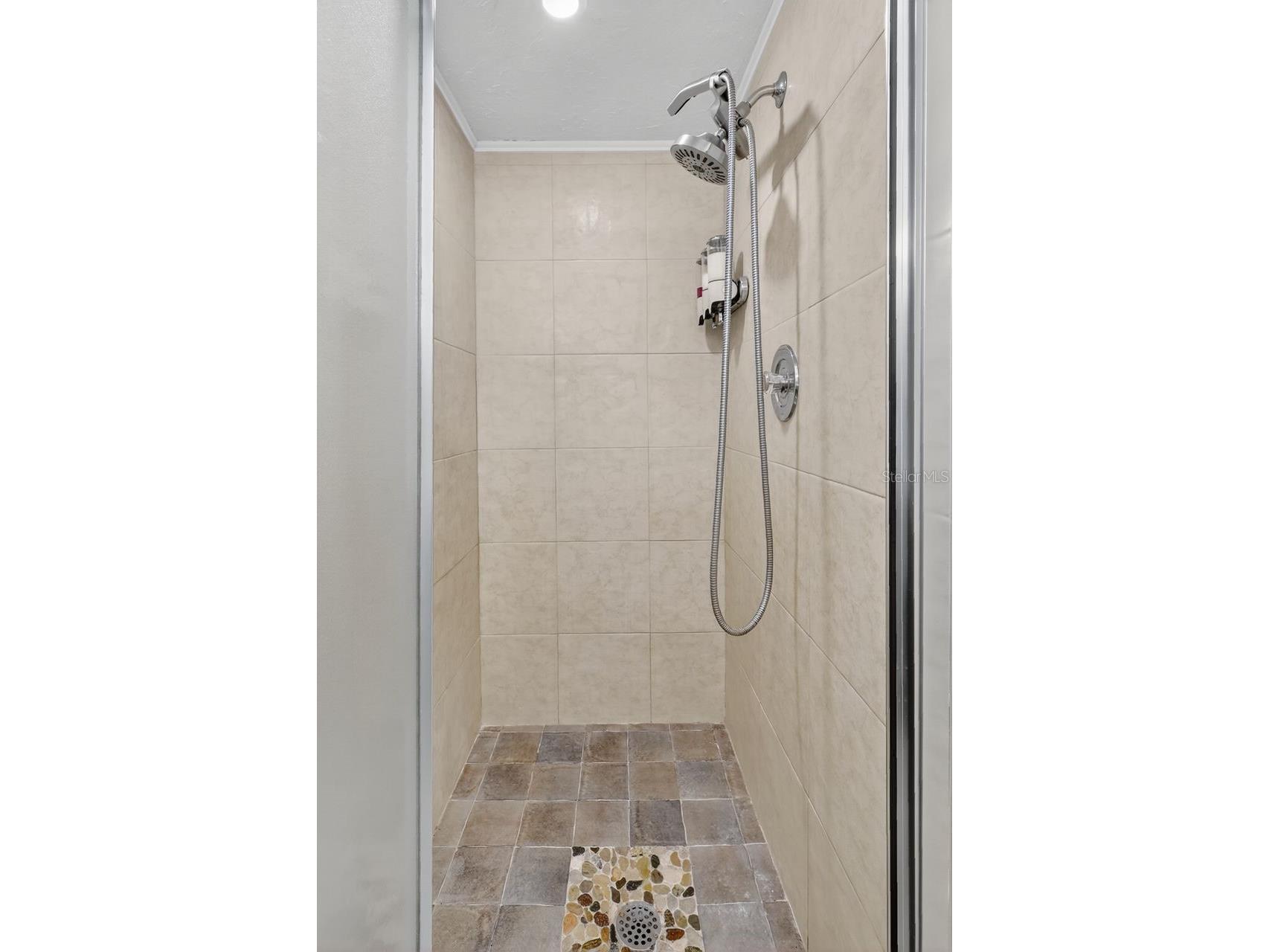 1884 Southpointe Drive Sarasota FL 34231 - SARASOTA BAY A4690446 image12