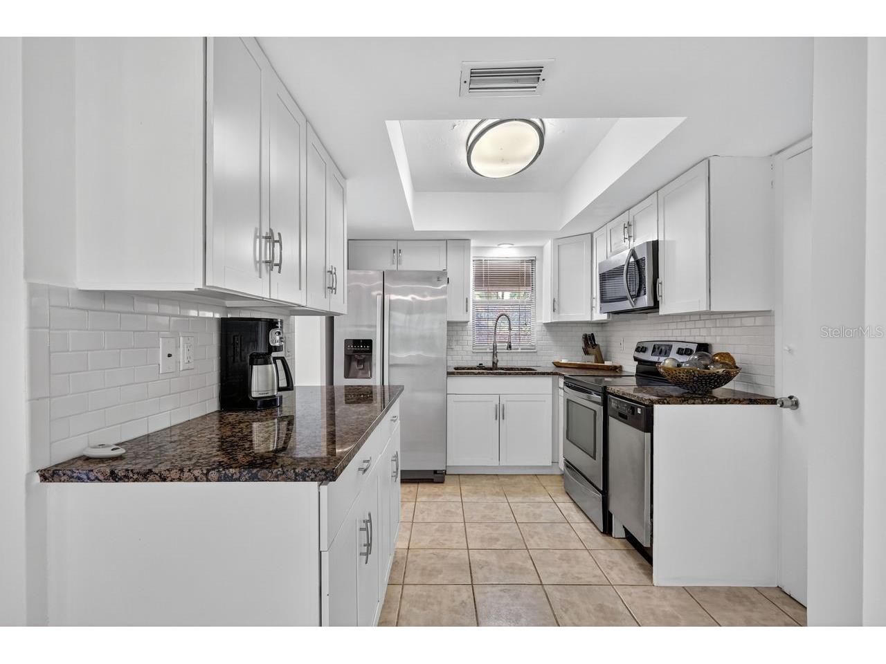 1884 Southpointe Drive Sarasota FL 34231 - SARASOTA BAY A4690446 image15