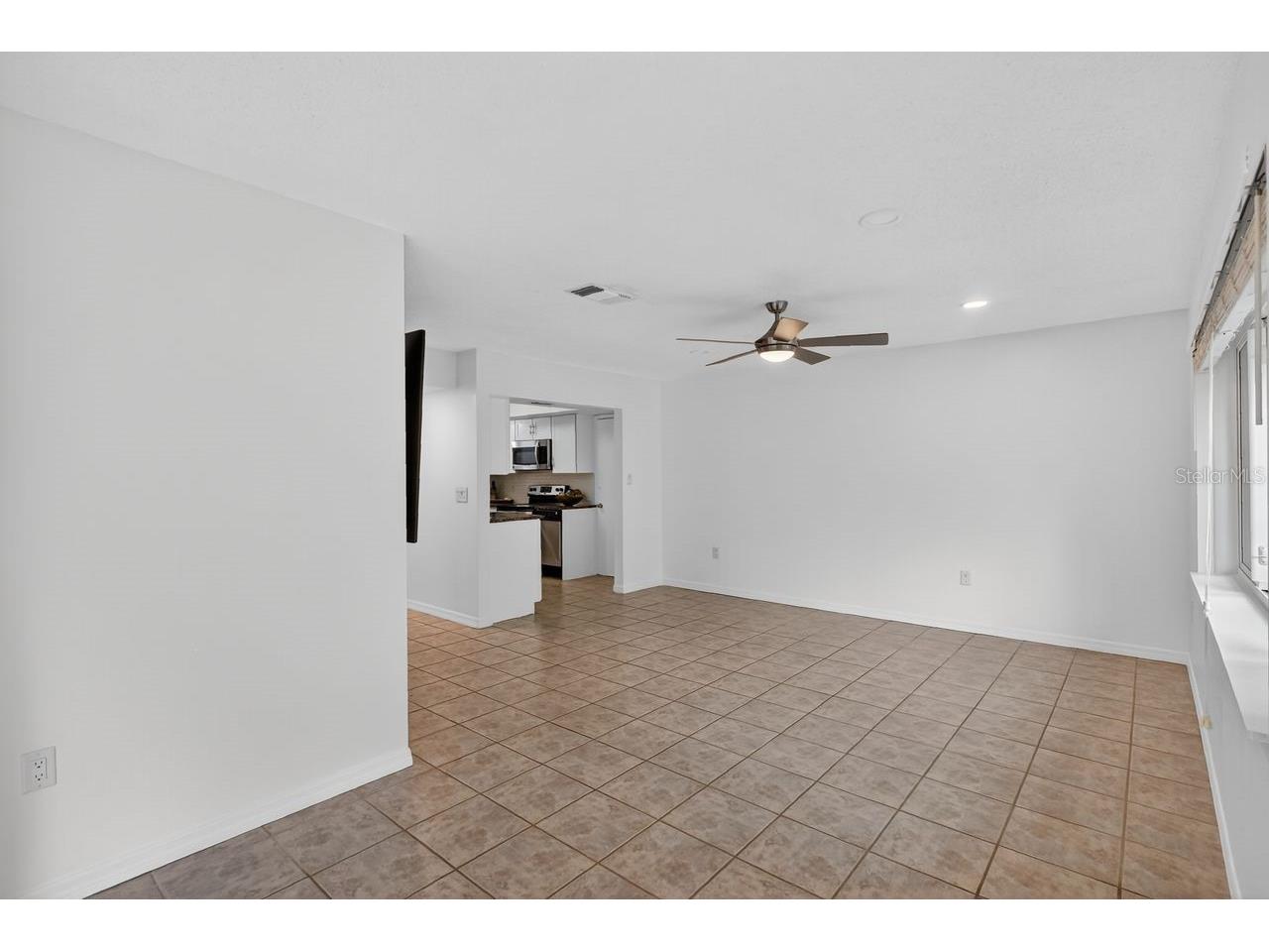 1884 Southpointe Drive Sarasota FL 34231 - SARASOTA BAY A4690446 image23