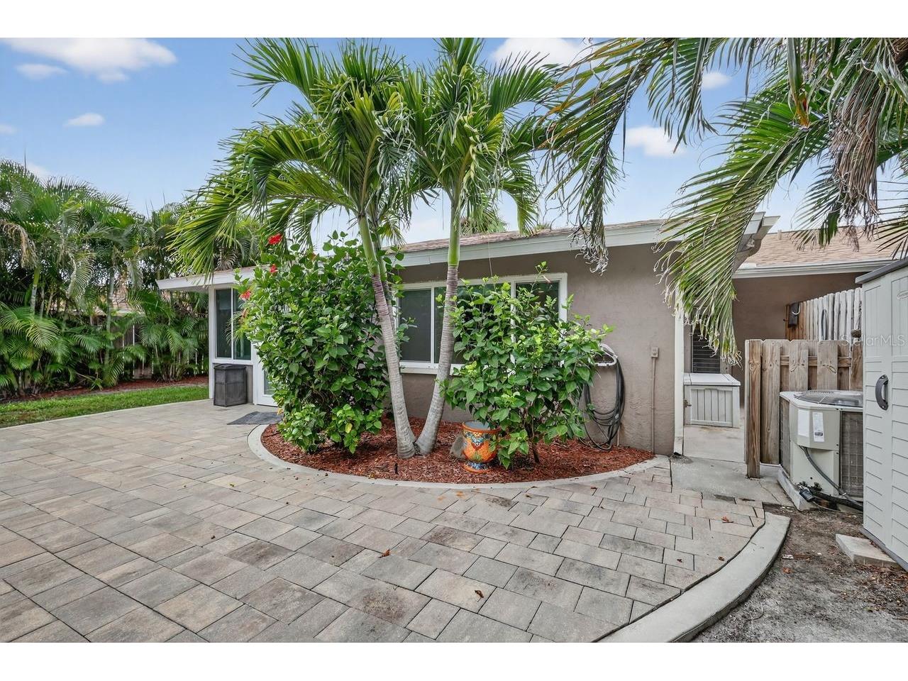 1884 Southpointe Drive Sarasota FL 34231 - SARASOTA BAY A4690446 image35