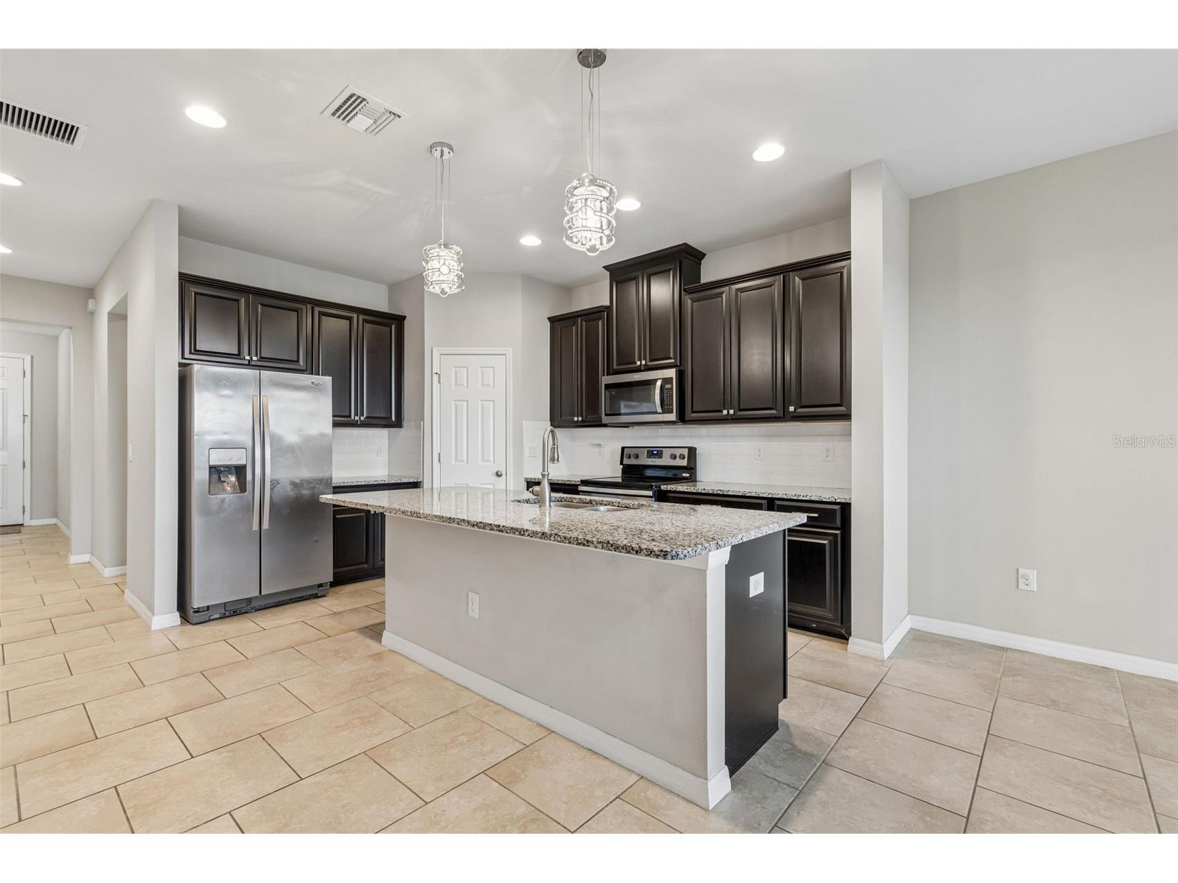 18843 Ulmus Street Lutz FL 33558 TB8510665 image11