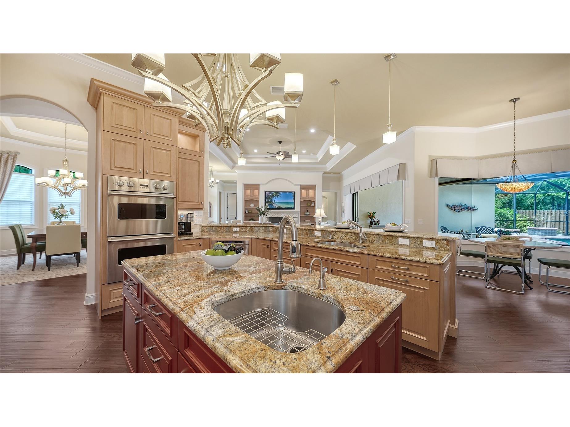 1885 Clematis Street Sarasota FL 34239 A4691671 image12