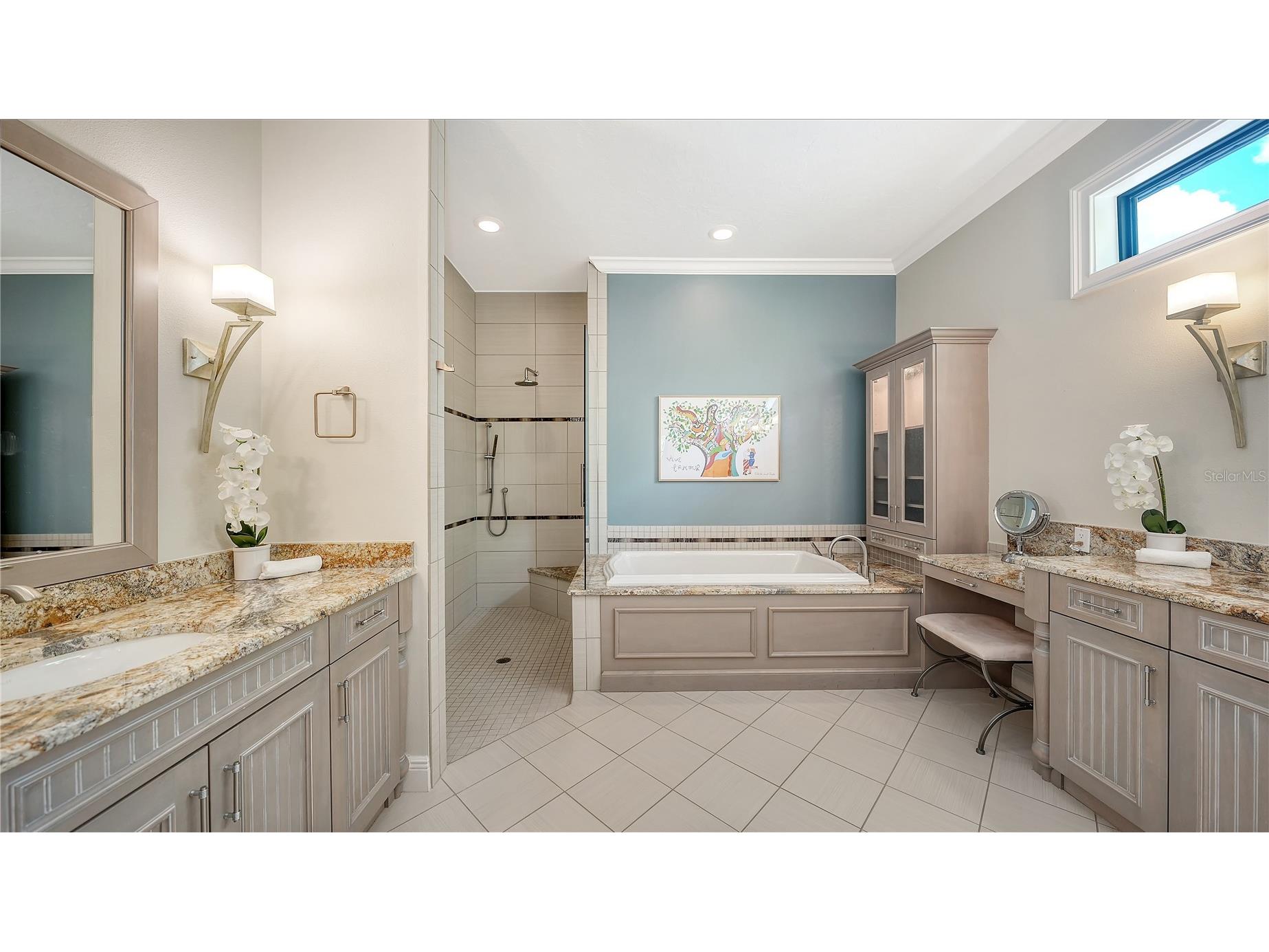 1885 Clematis Street Sarasota FL 34239 A4691671 image20