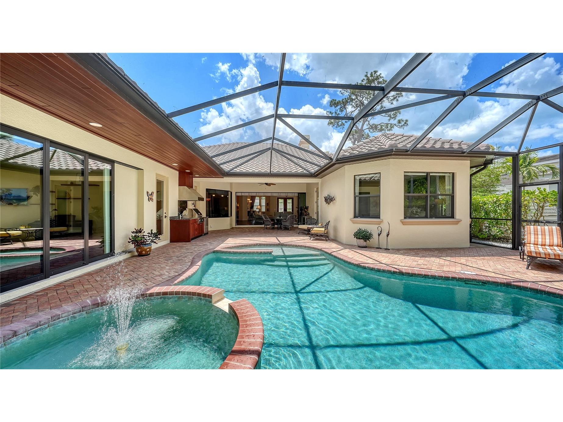 1885 Clematis Street Sarasota FL 34239 A4691671 image30