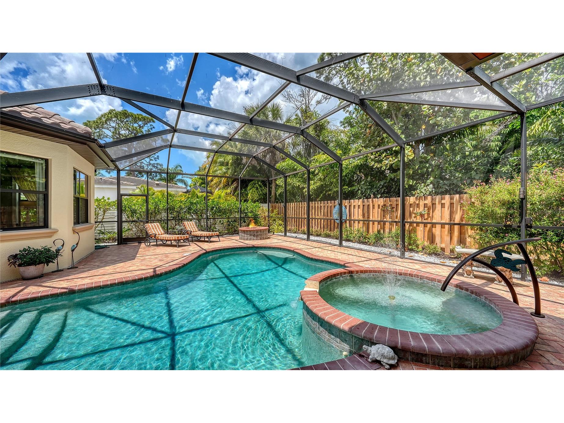 1885 Clematis Street Sarasota FL 34239 A4691671 image31