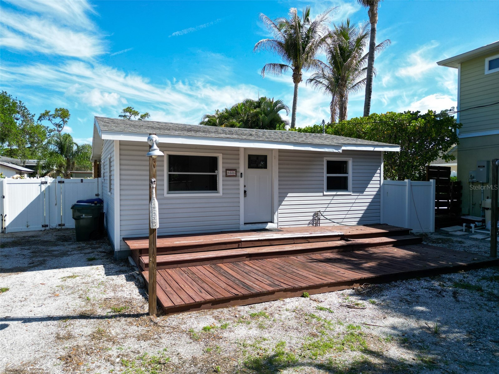 1885 Vamo Way Sarasota FL 34231 A4689397 image1
