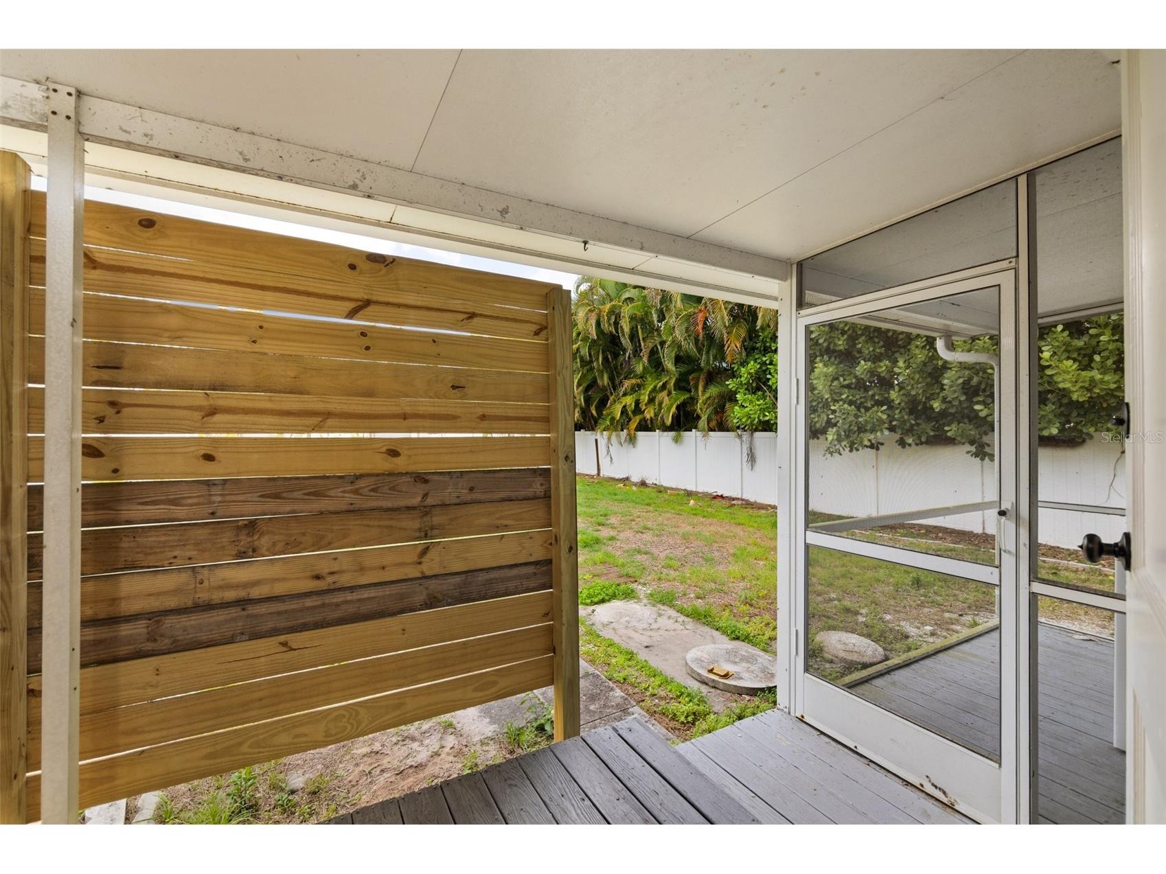 1885 Vamo Way Sarasota FL 34231 A4689397 image39