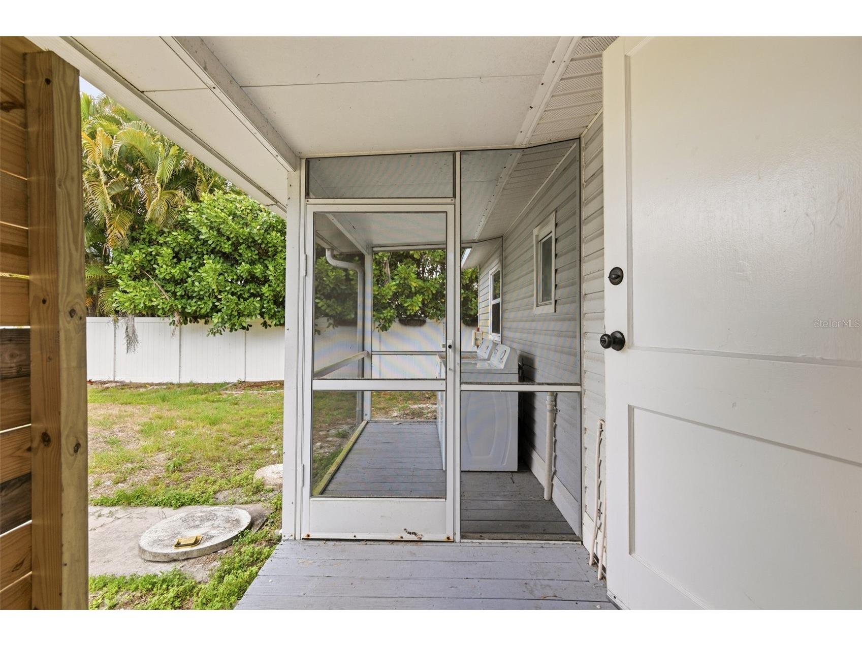 1885 Vamo Way Sarasota FL 34231 A4689397 image42