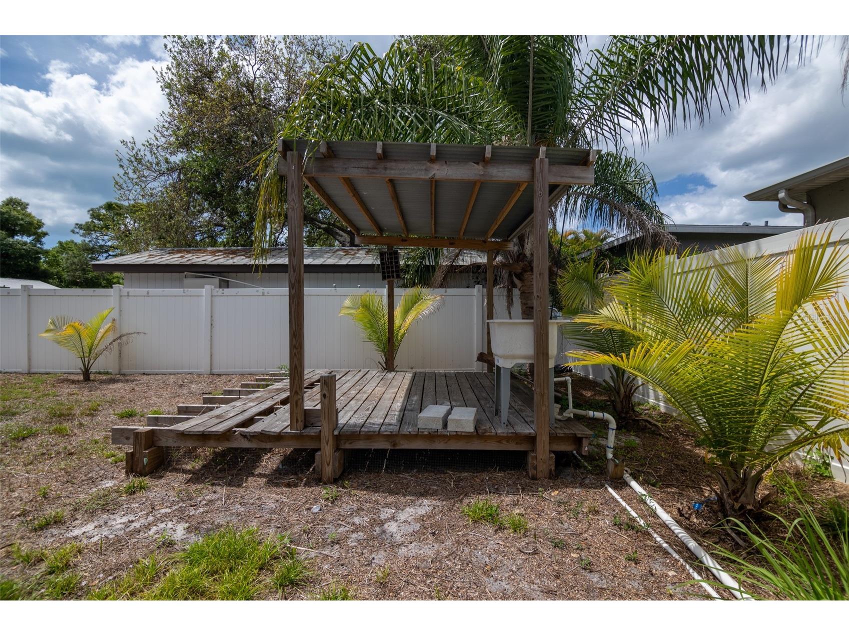 1885 Vamo Way Sarasota FL 34231 A4689397 image50