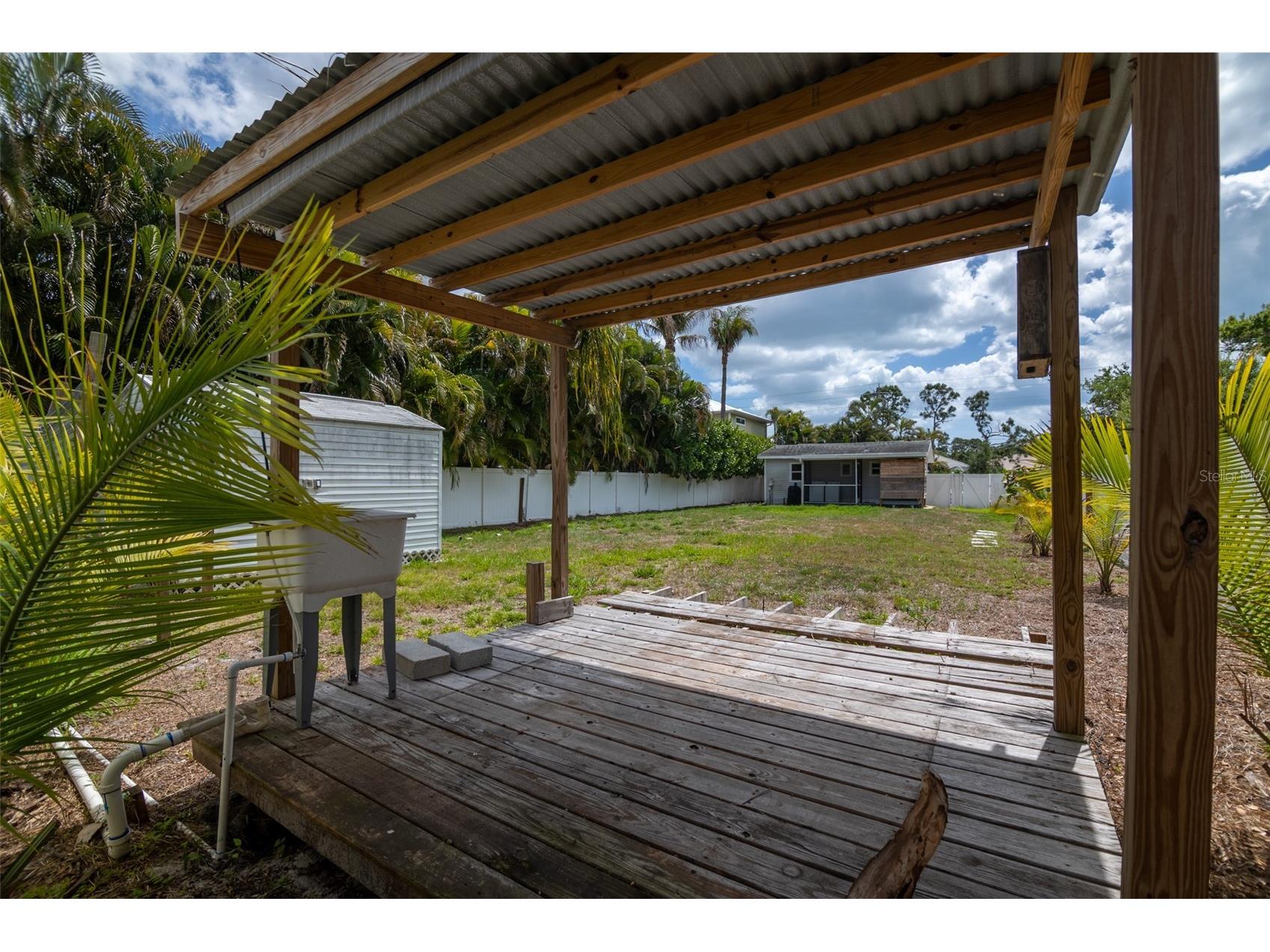 1885 Vamo Way Sarasota FL 34231 A4689397 image51