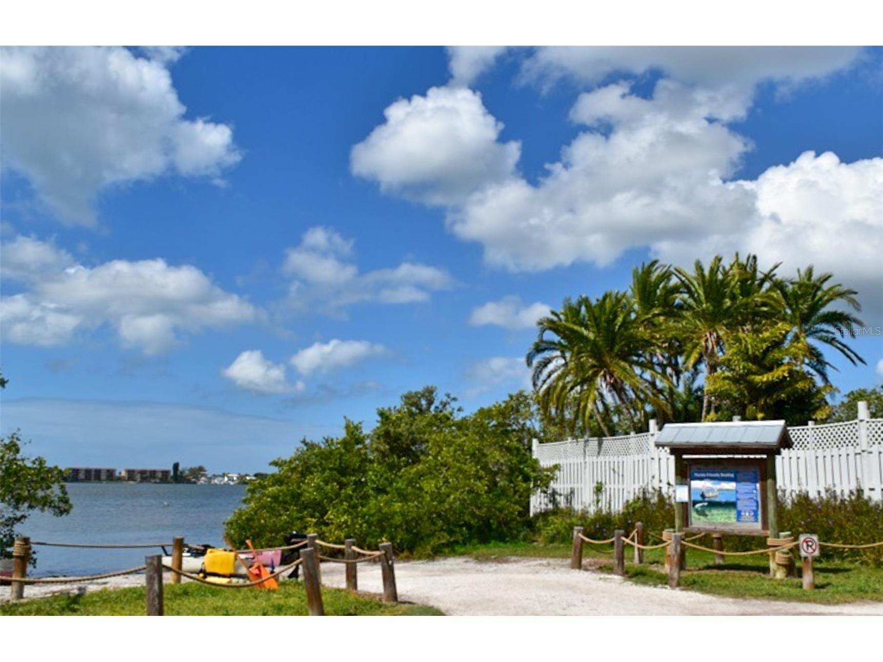 1885 Vamo Way Sarasota FL 34231 A4689397 image59