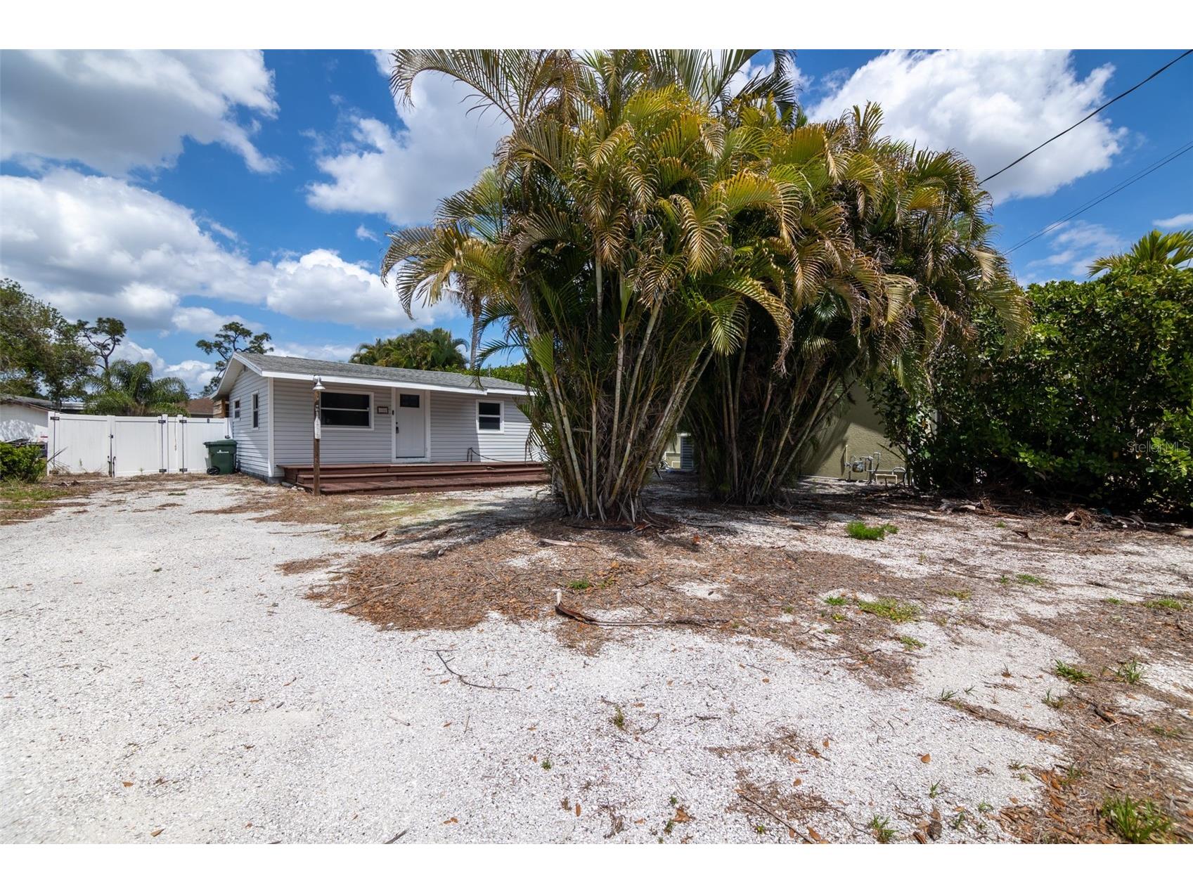 1885 Vamo Way Sarasota FL 34231 A4689397 image60