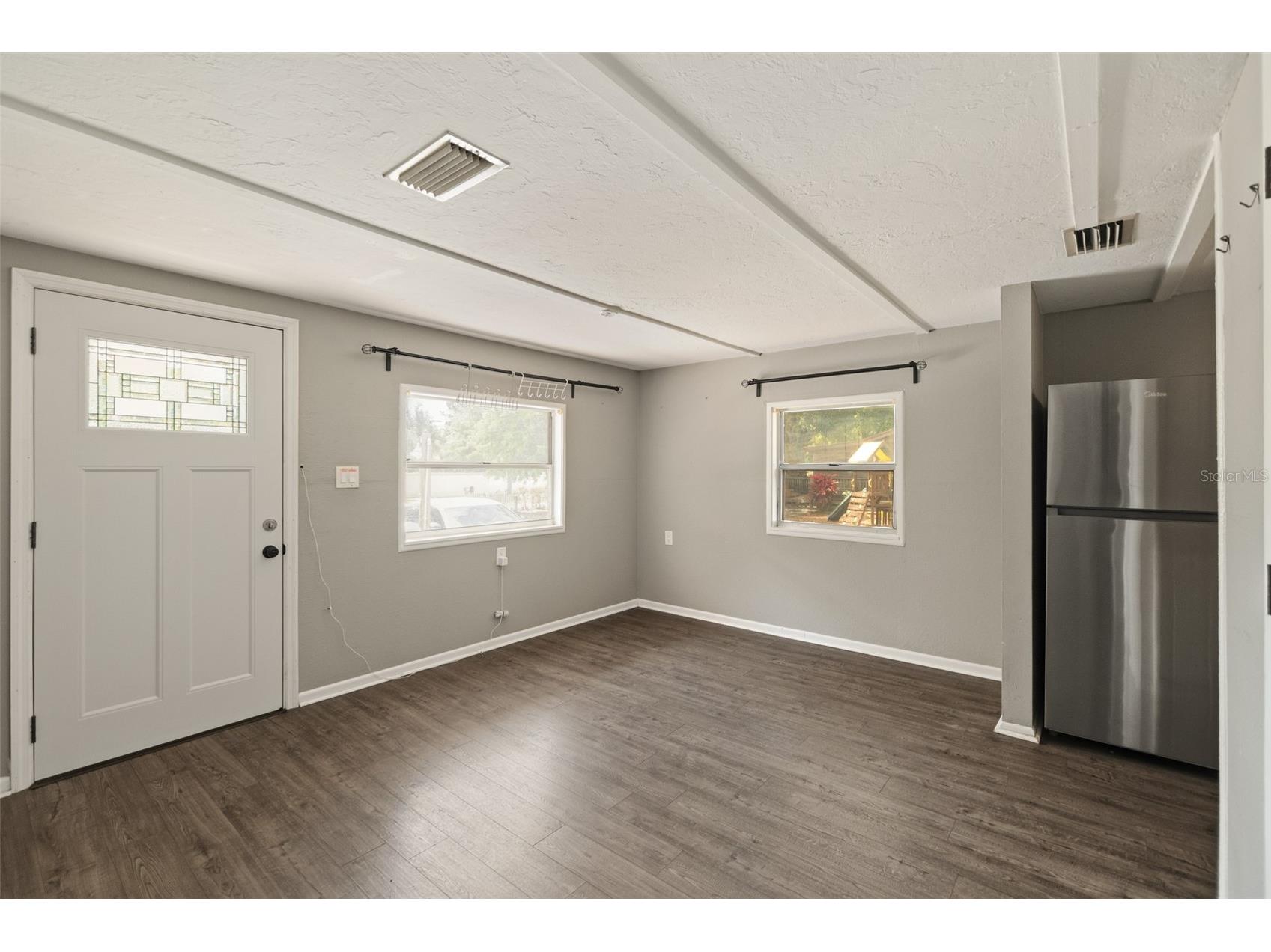 1885 Vamo Way Sarasota FL 34231 A4689397 image9