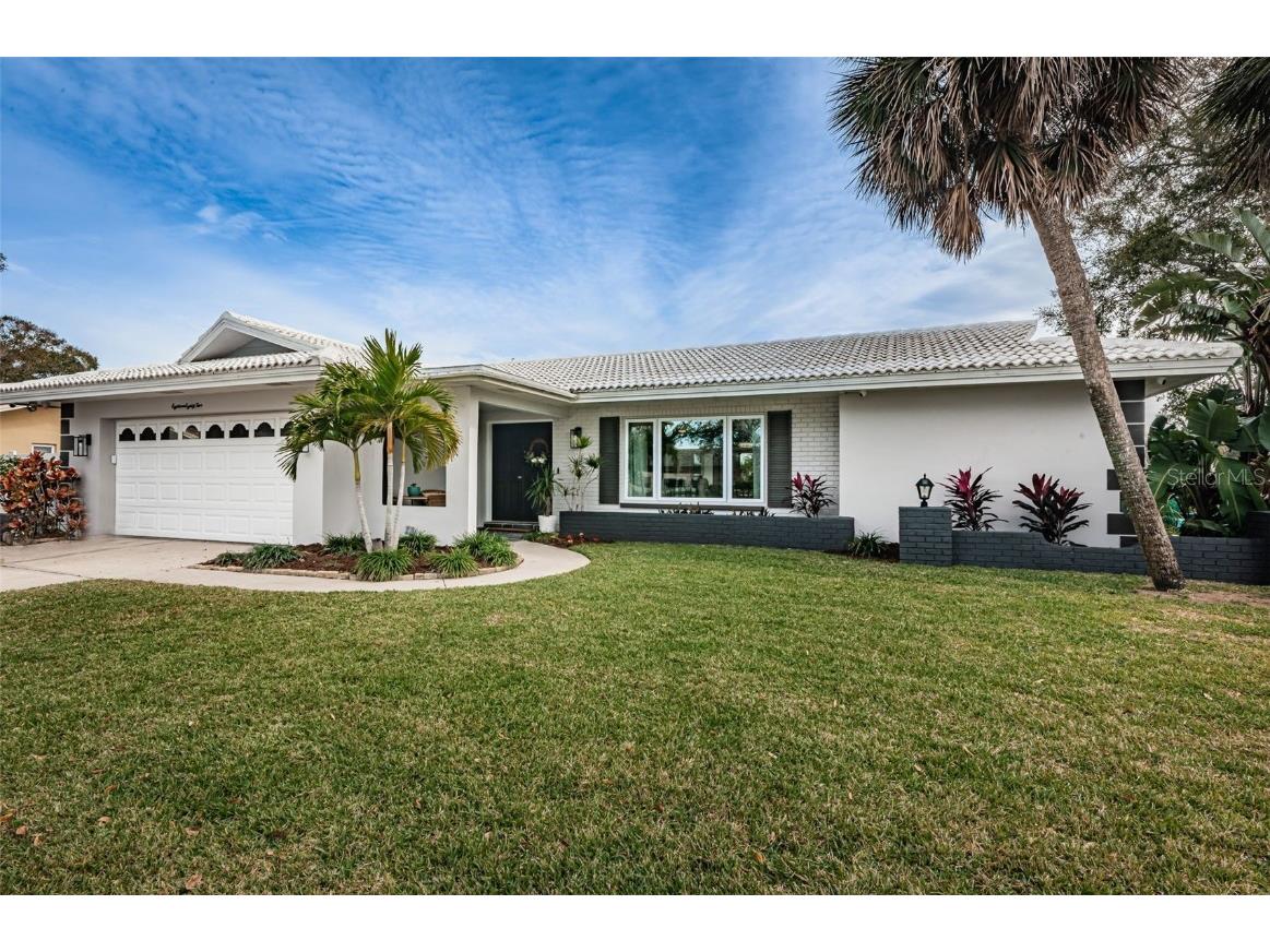 1885 Wateroak Drive W Clearwater FL 33764 U8228010 image1