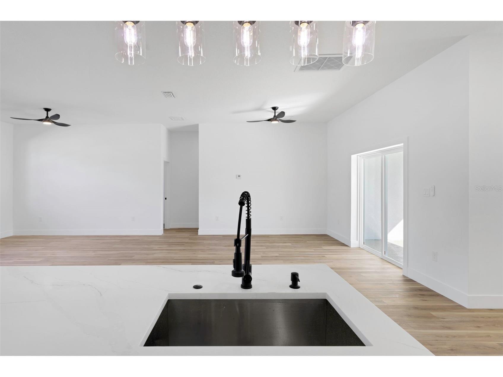 18850 Green Park Road Hudson FL 34667 TB8474164 image24