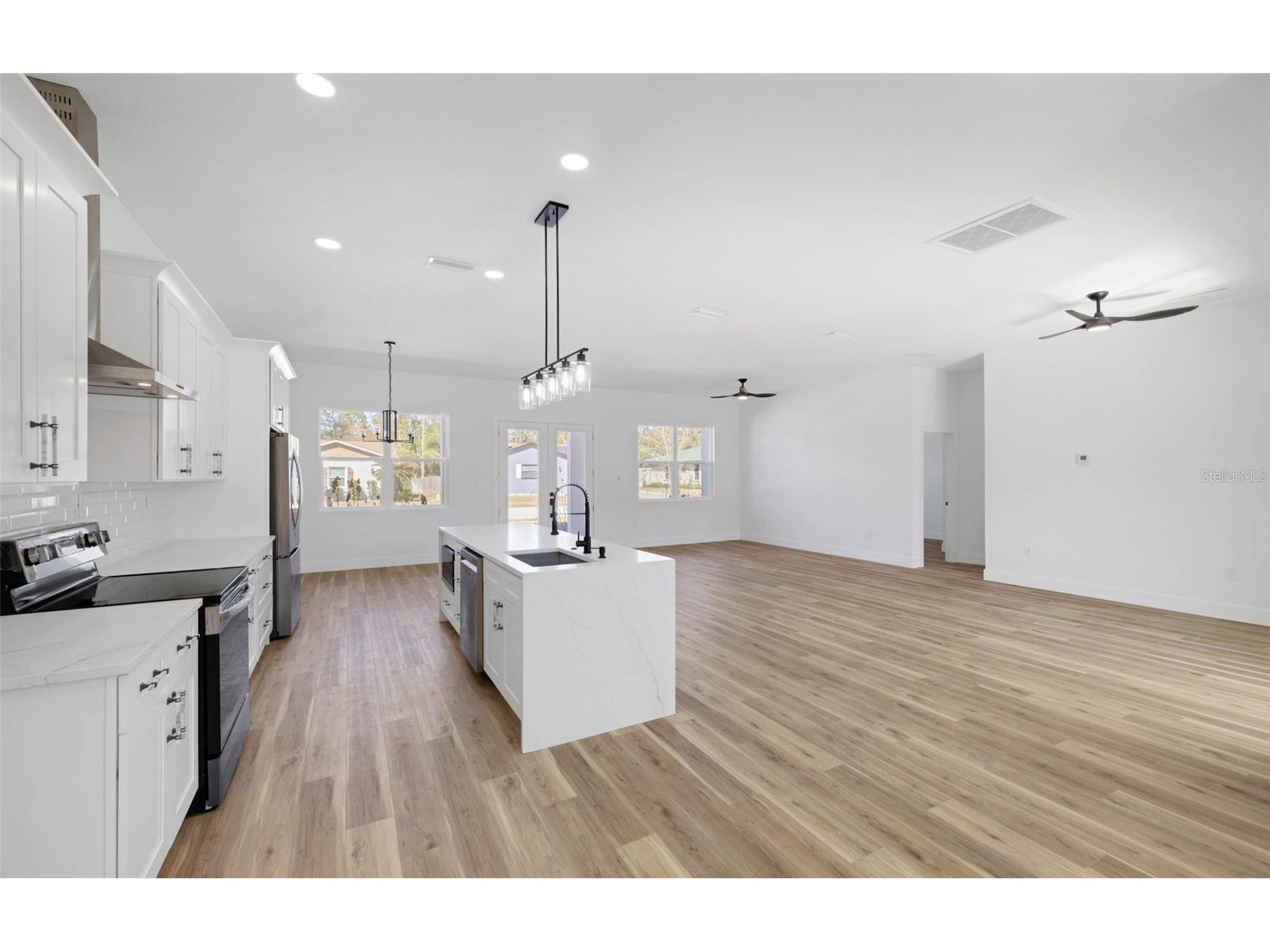 18850 Green Park Road Hudson FL 34667 TB8474164 image26