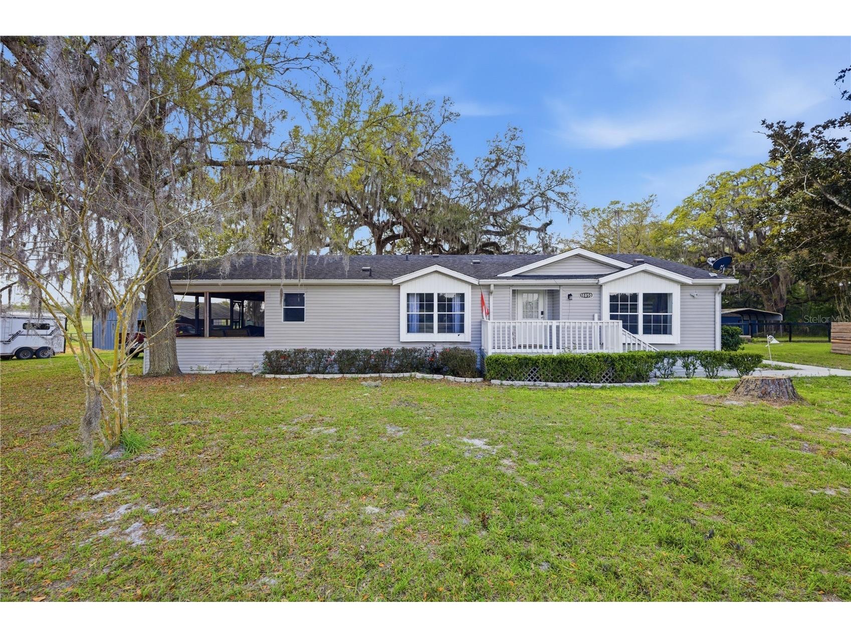 18850 SE 12th Lane Williston FL 32696 OM721124 image1