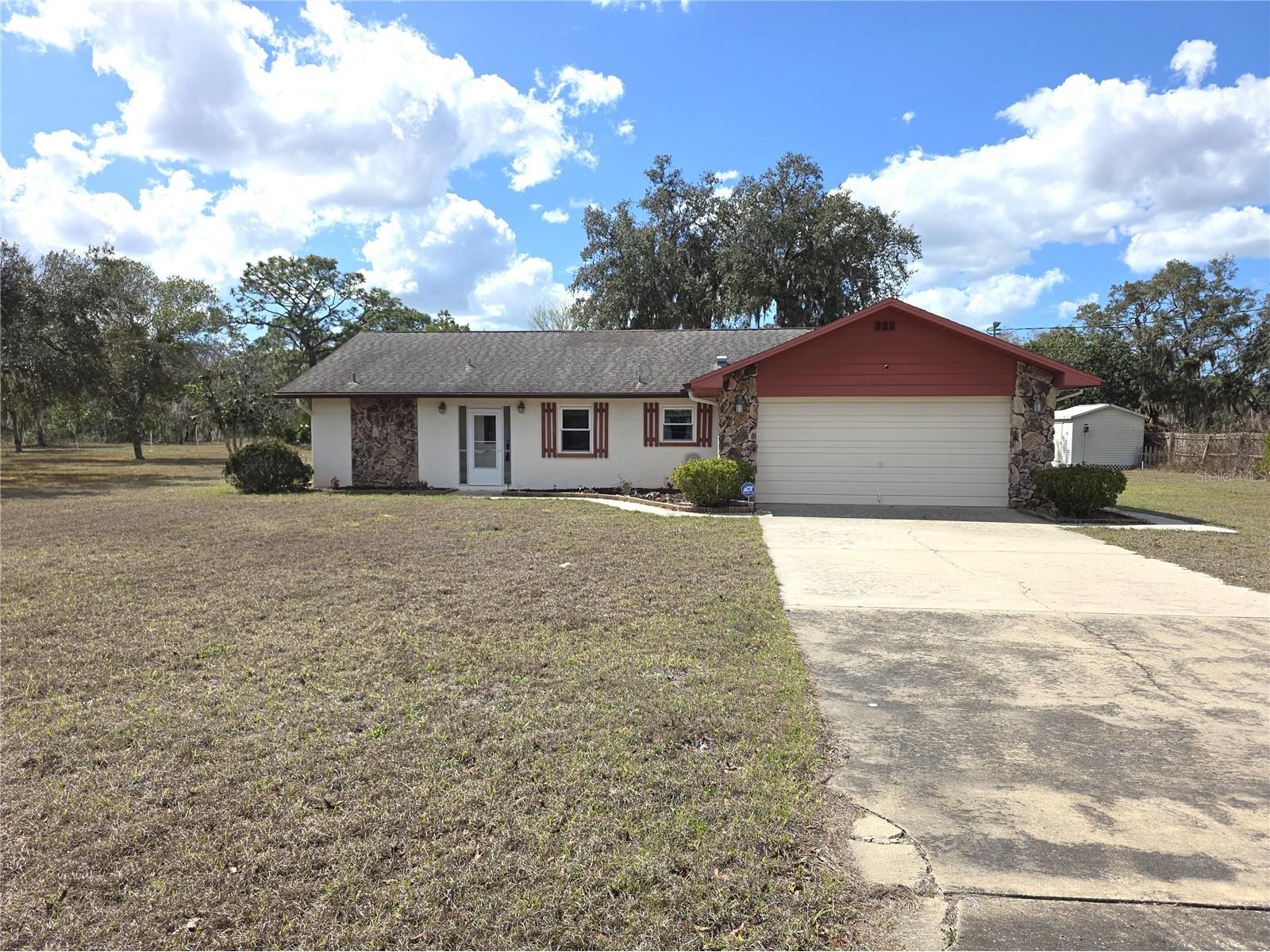 18851 Kelly Road Spring Hill FL 34610 W7883513 image1