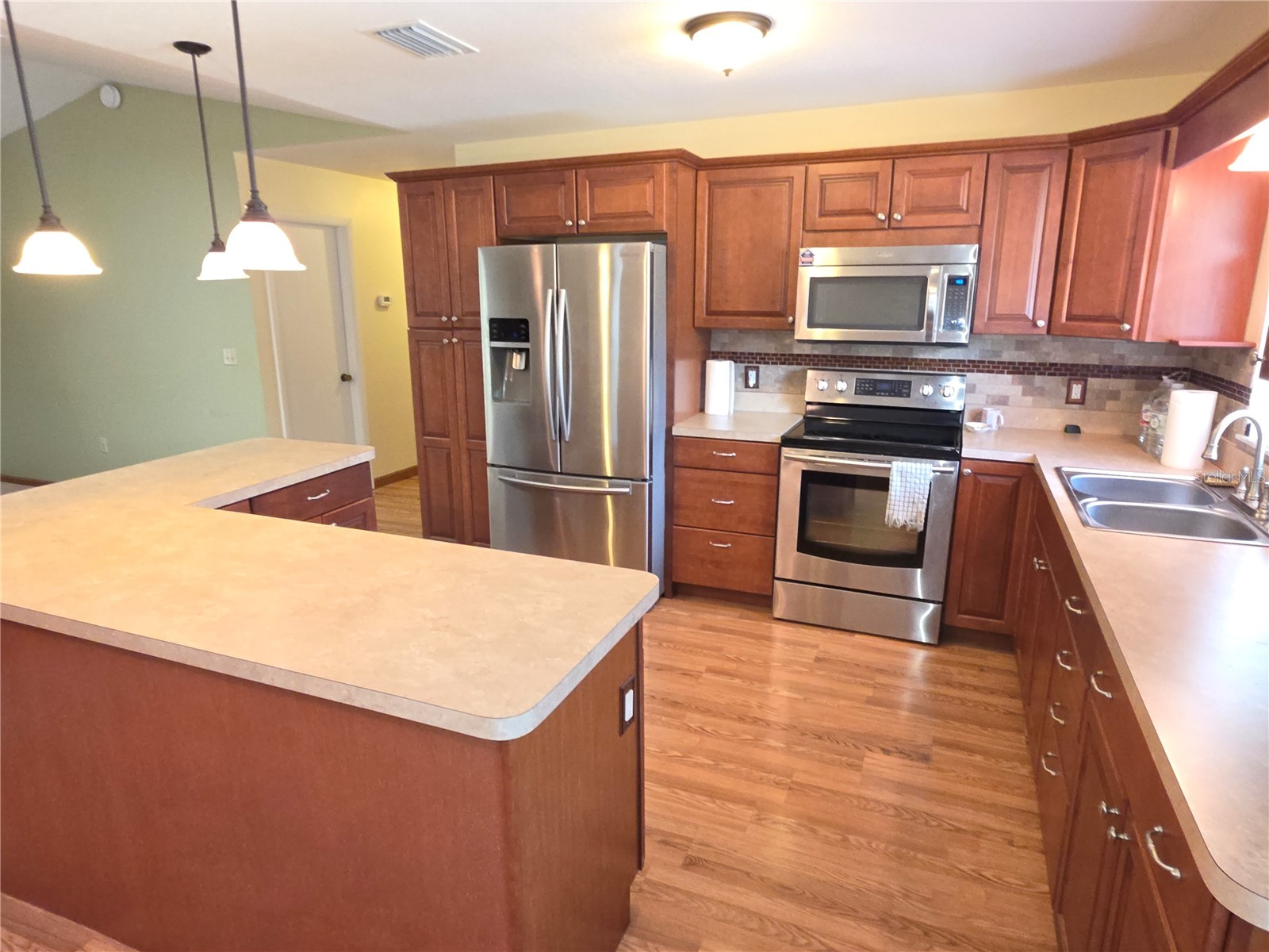 18851 Kelly Road Spring Hill FL 34610 W7883513 image7