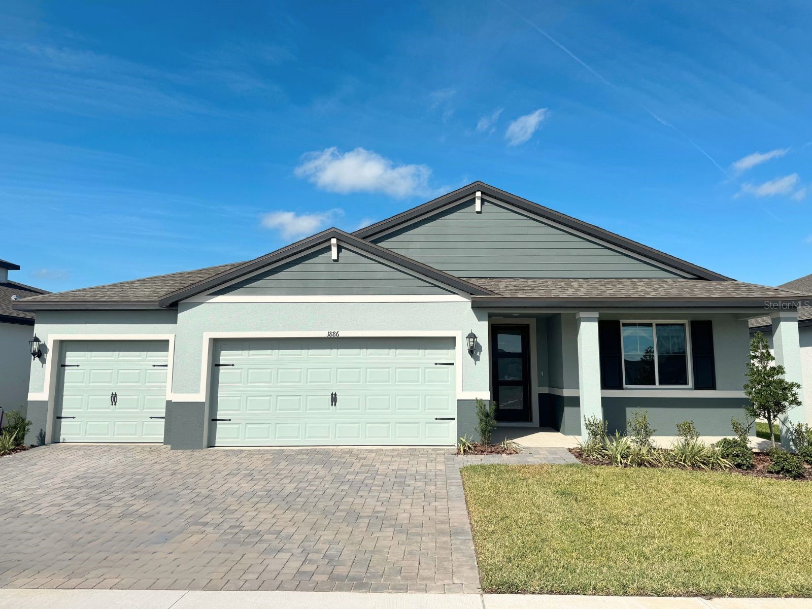 1886 Coolridge Place Zephyrhills FL 33541 TB8487399 image1