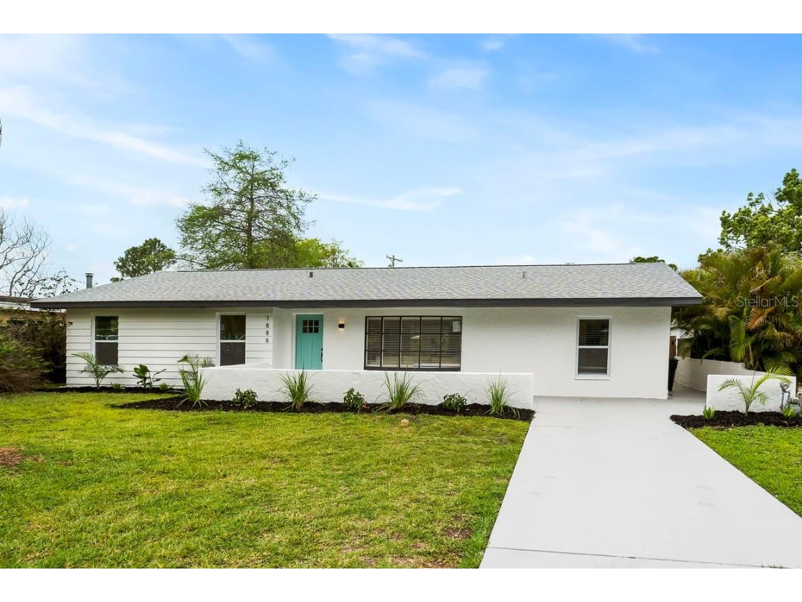 1886 San Mateo Drive Dunedin FL 34698 TB8372575 image1