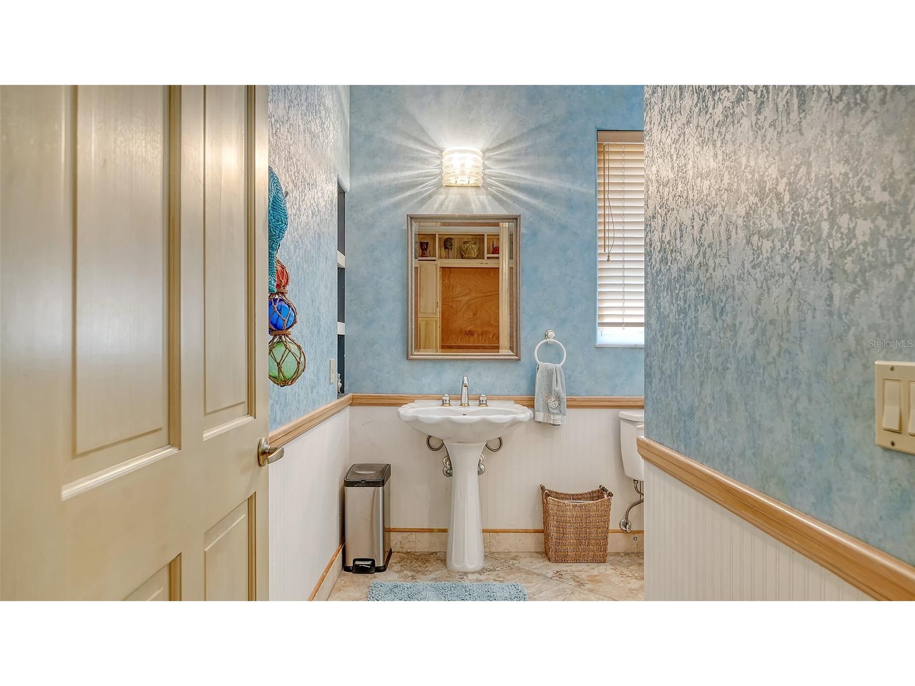 1887 Buccaneer Circle Sarasota FL 34231 A4668095 image37