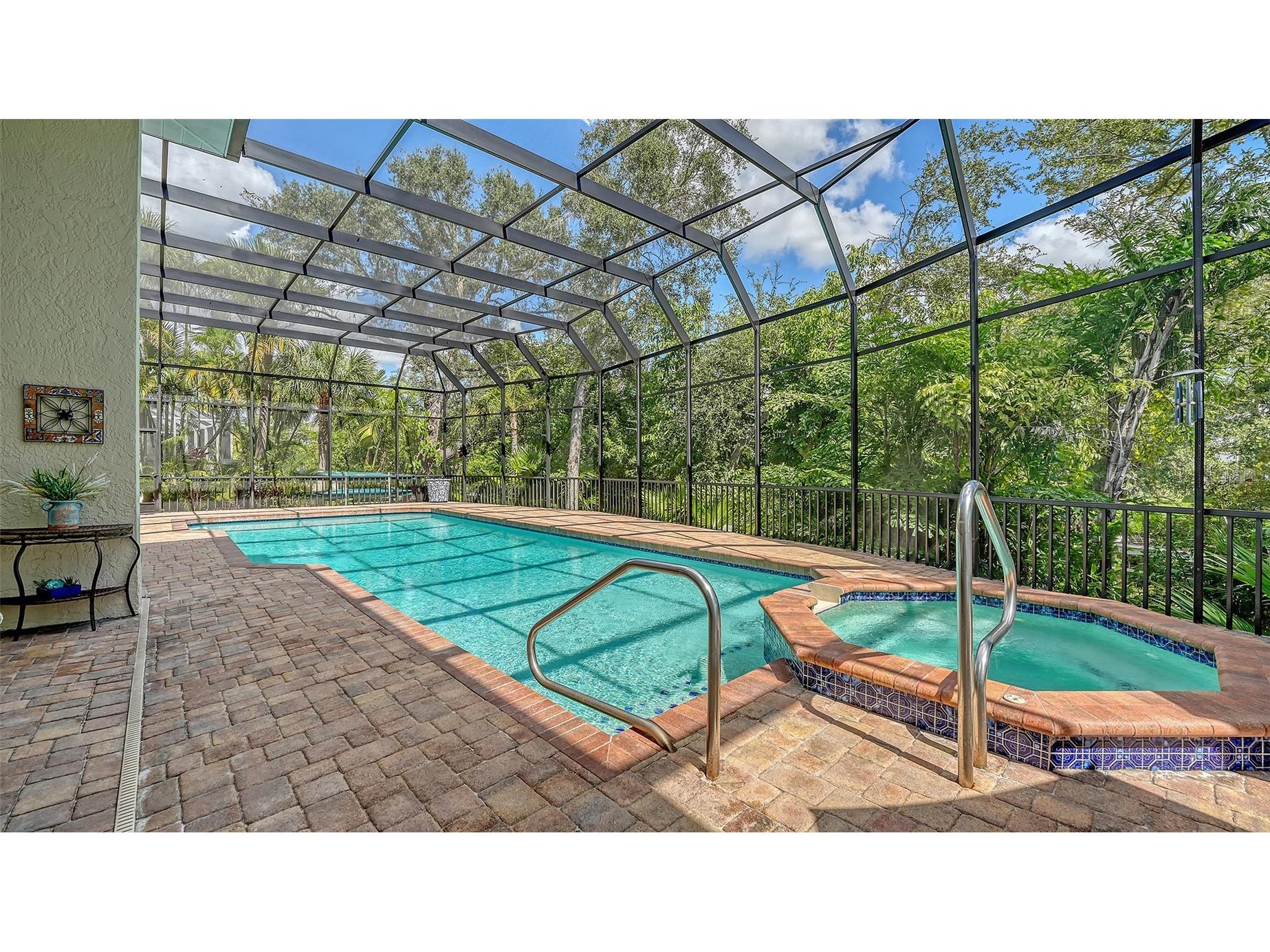 1887 Buccaneer Circle Sarasota FL 34231 A4668095 image46