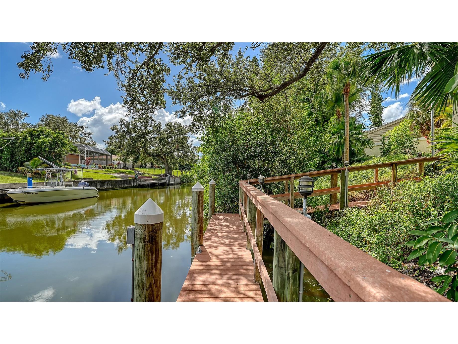 1887 Buccaneer Circle Sarasota FL 34231 A4668095 image58