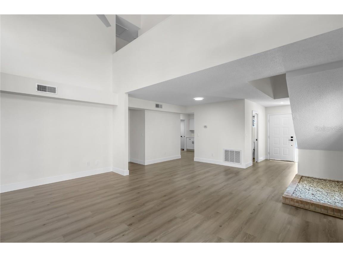 1888 Springbush Lane Clearwater FL 33763 TB8443601 image8