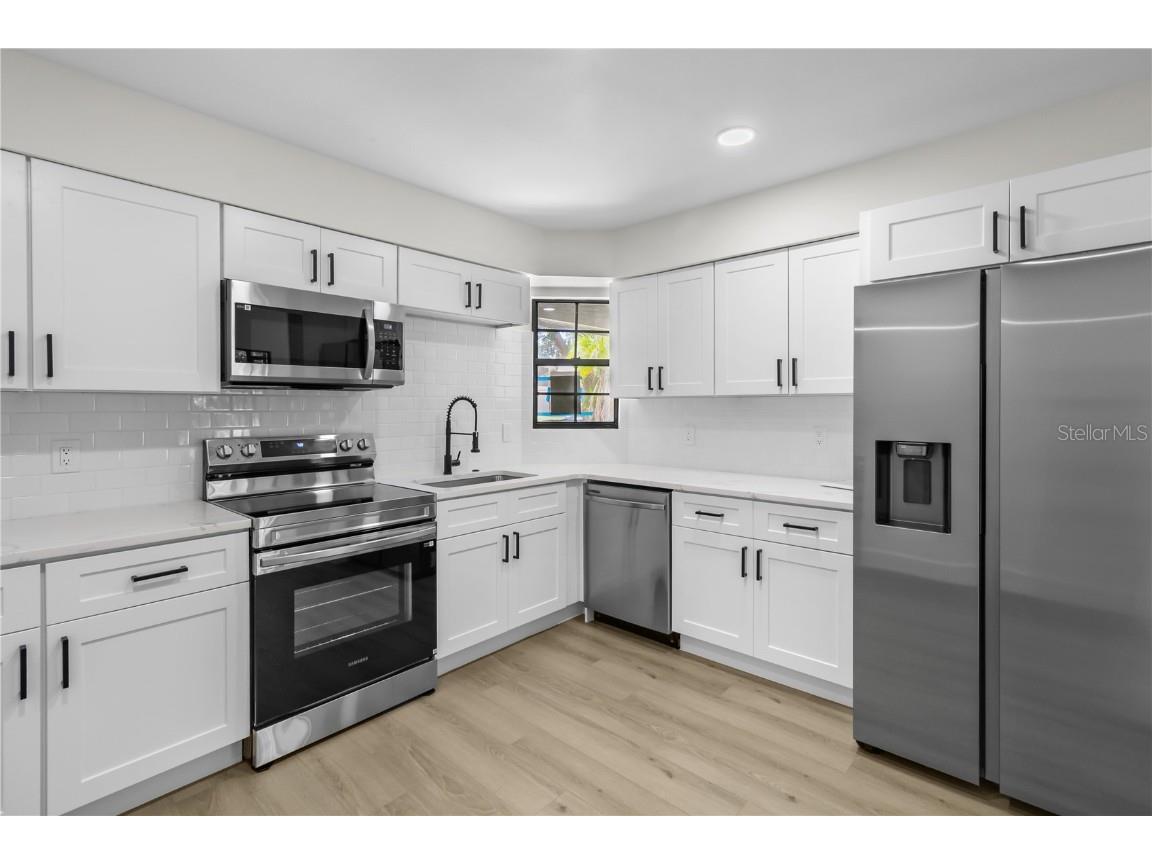 1888 Springbush Lane Clearwater FL 33763 TB8443601 image9